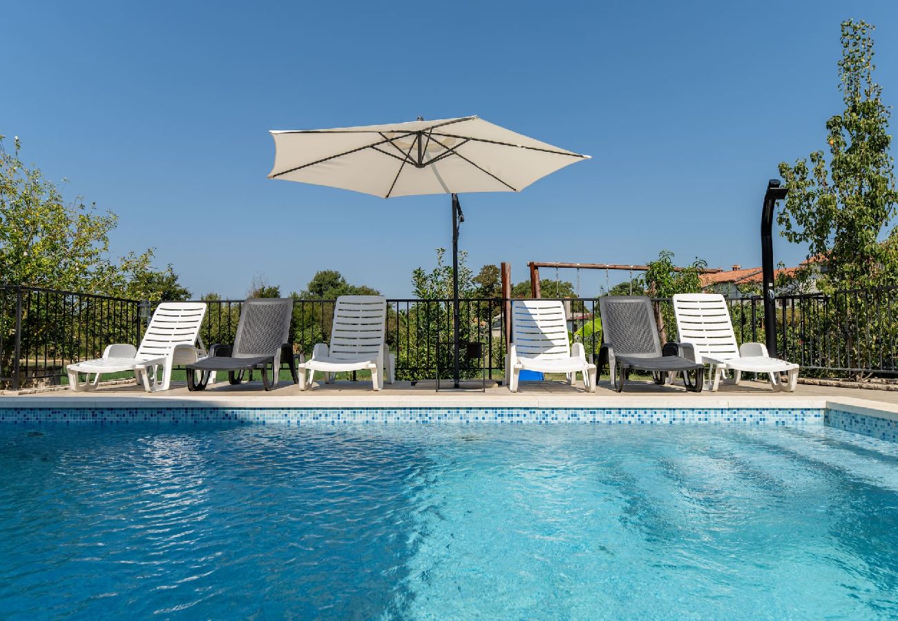 Ferienhaus in Nedešcina - Two Stone House Iva with pool