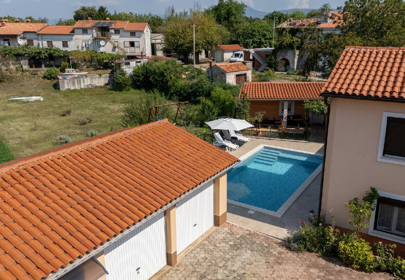 Ferienhaus in Nedešcina - Two Stone House Iva with pool