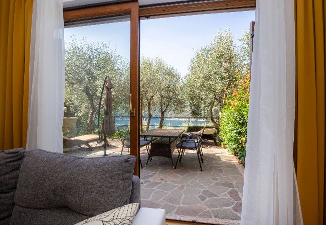 Ferienwohnung in Duga Luka - 207 Istra Sea Side 2Bedrooms  Apartment & Sea View
