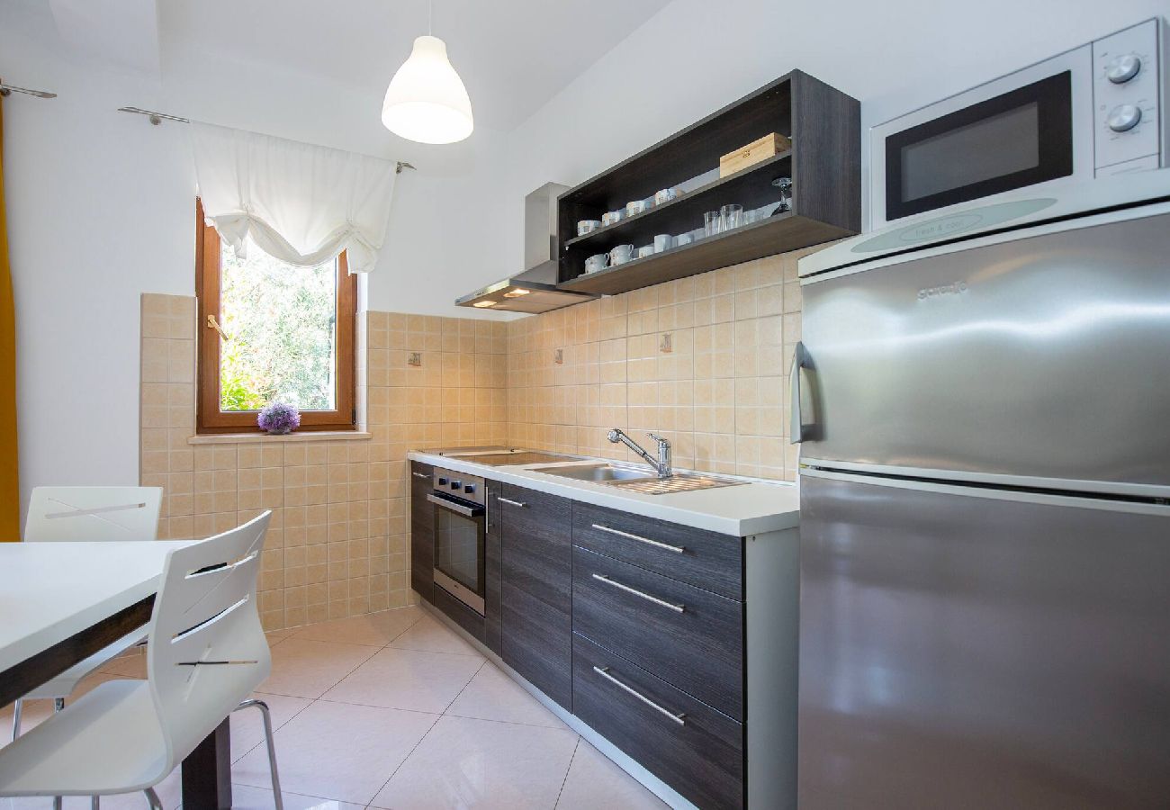 Ferienwohnung in Duga Luka - 207 Istra Sea Side 2Bedrooms  Apartment & Sea View