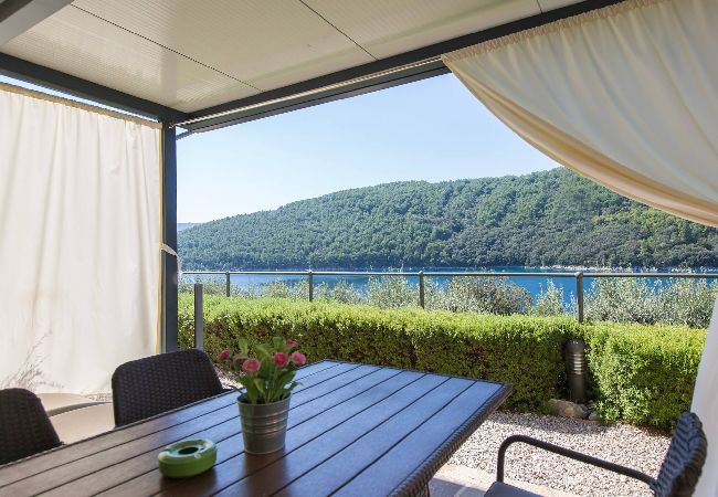 Ferienwohnung in Duga Luka - 209 Istra Sea Side 2Bedrooms  Apartment & Sea View