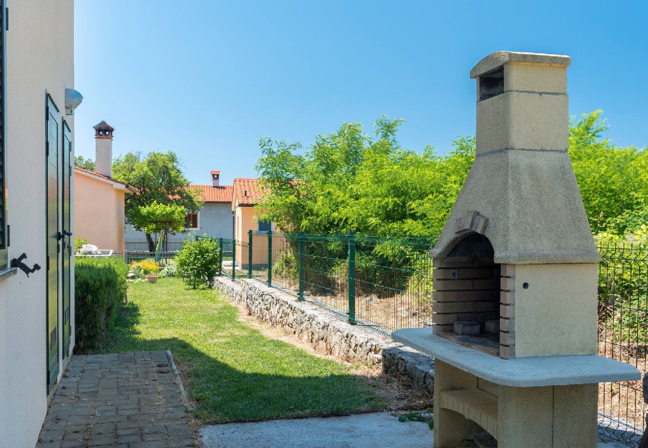 Ferienhaus in Labin - Holiday House Olive Grove with pool and garden