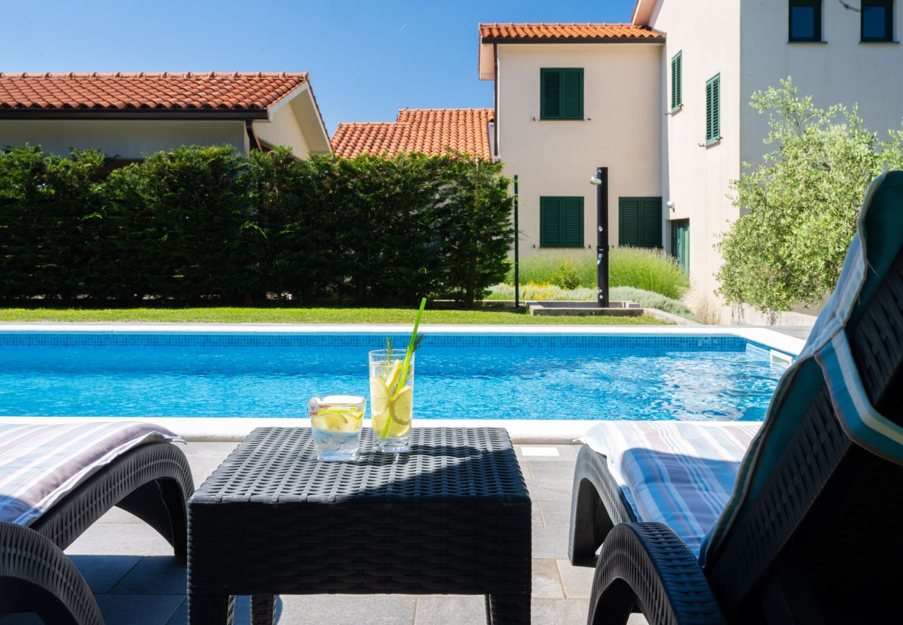 Ferienhaus in Labin - Holiday House Olive Grove with pool and garden