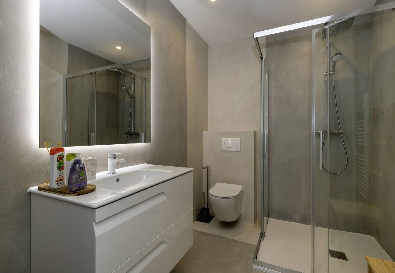 Villa in Brgod - Villa KM 5 bedrooms & pool