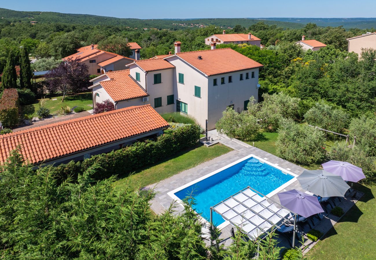 House in Labin - Holiday House Olive Grove with pool and garden